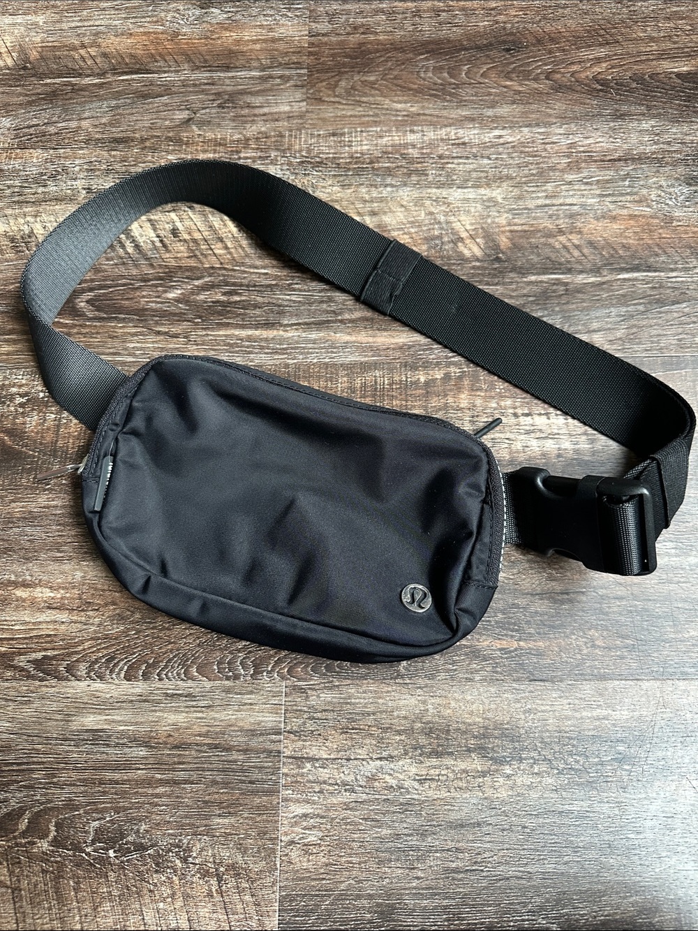 lululemon athletica Black Men's Waist/Belt Bag